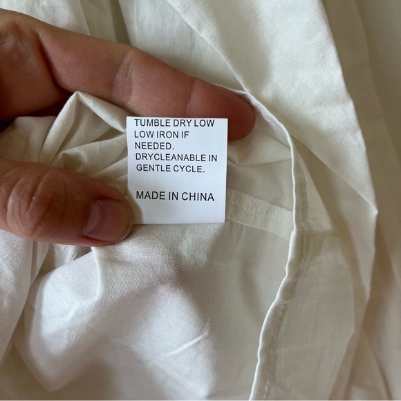 SHEIN Women’s White Long Sleeve Collared Button Down Shirt Small 100% Cotton - Picture 4 of 11